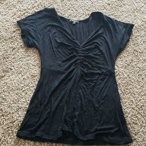 Light weight short sleeved v neck shirt